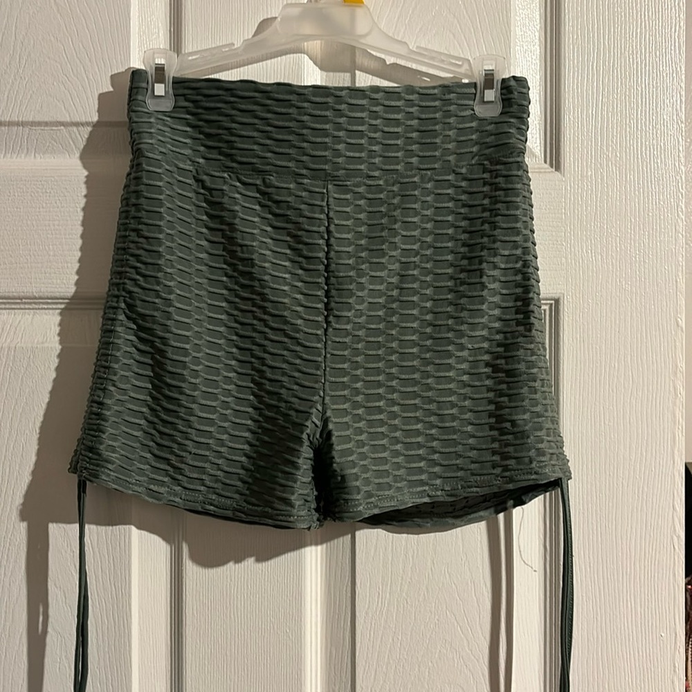 Forever 21 biker shorts